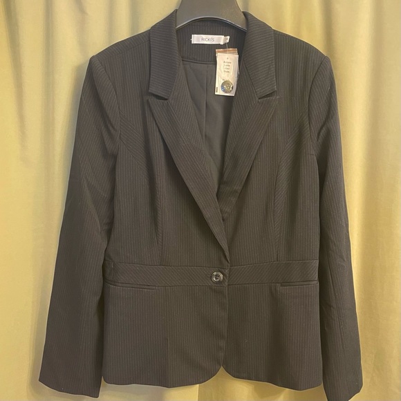 NWT Ricki’s pinstripe blazer 16 - Picture 1 of 6